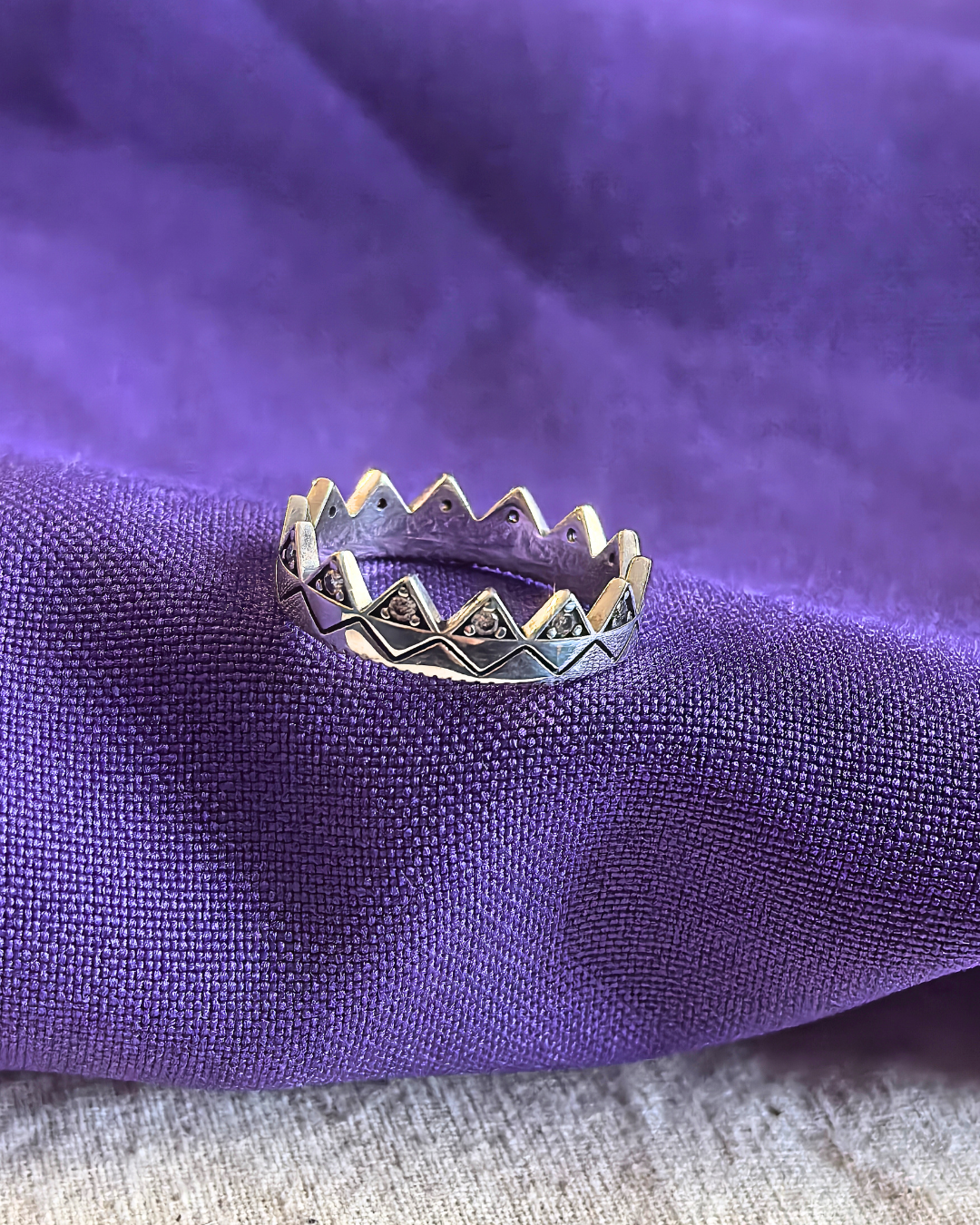 Anillo corona con micro circones