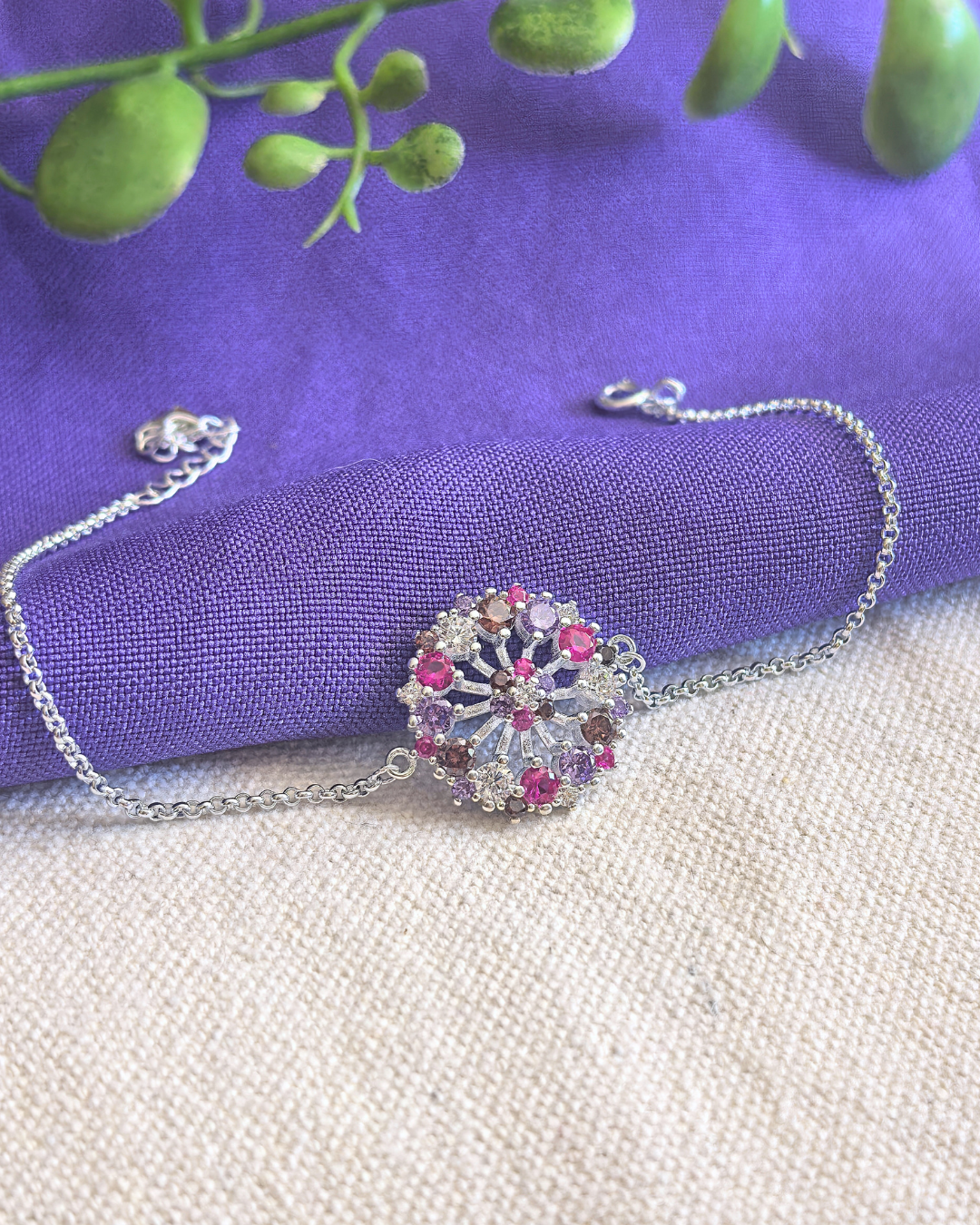 Pulsera flor con circones