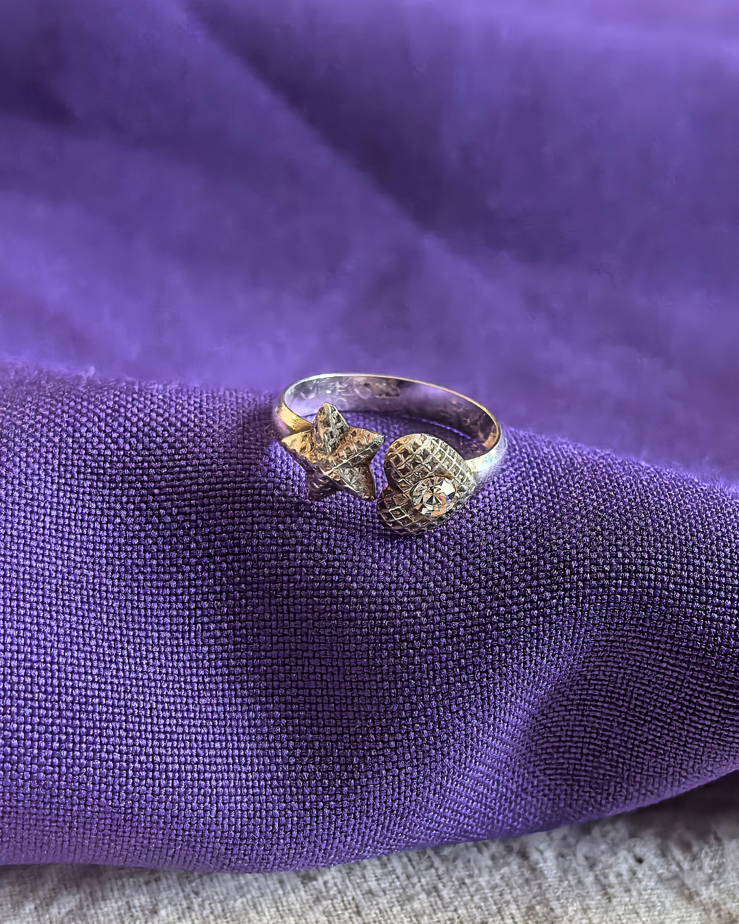 Anillo midi facetado