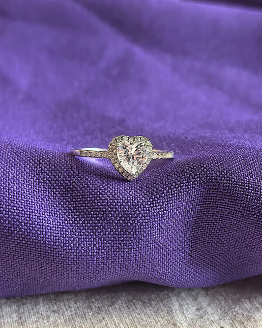 Anillo solitario corazón
