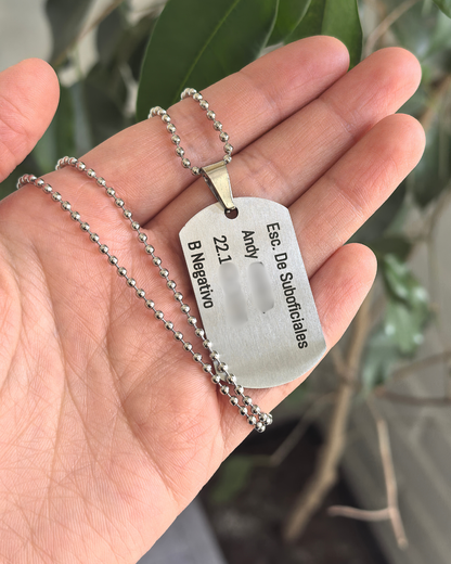 Collar placa estilo militar 40x19mm